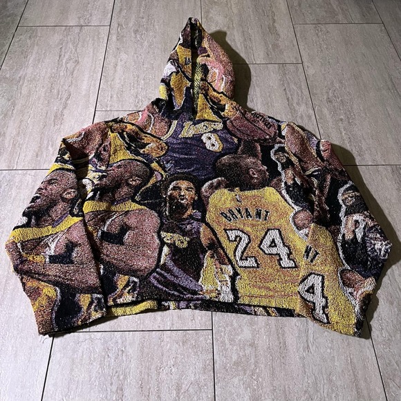 VoltLA Other - VoltLA Los Angeles Lakers Kobe Bryant Tapestry Hoodie Mens Medium NBA Basketball